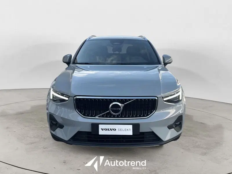 Volvo XC40 usata a Bari (3)