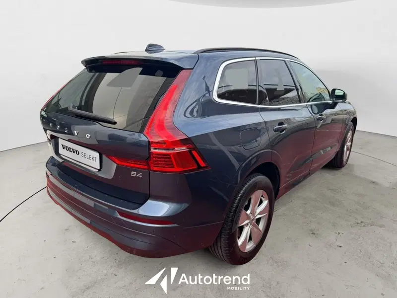 Volvo XC60 usata a Bari (5)
