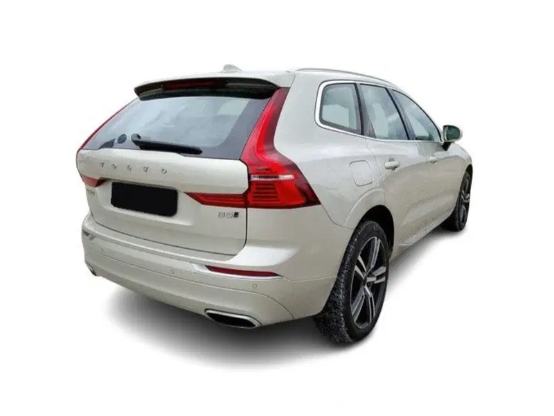 Volvo XC60 usata a Bari (12)