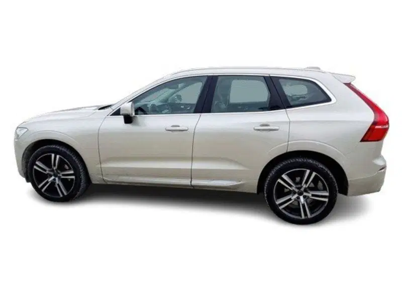 Volvo XC60 usata a Bari (14)