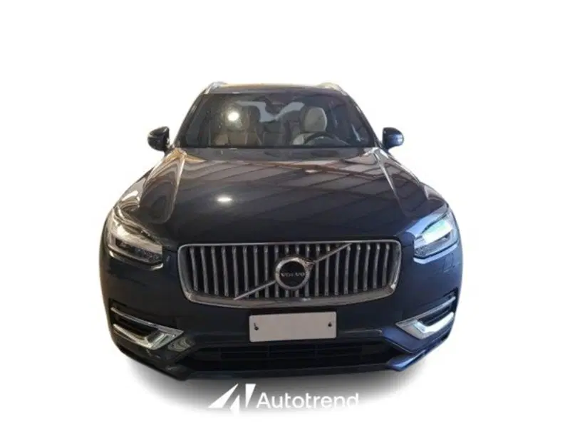 Volvo XC90 usata a Bari (3)