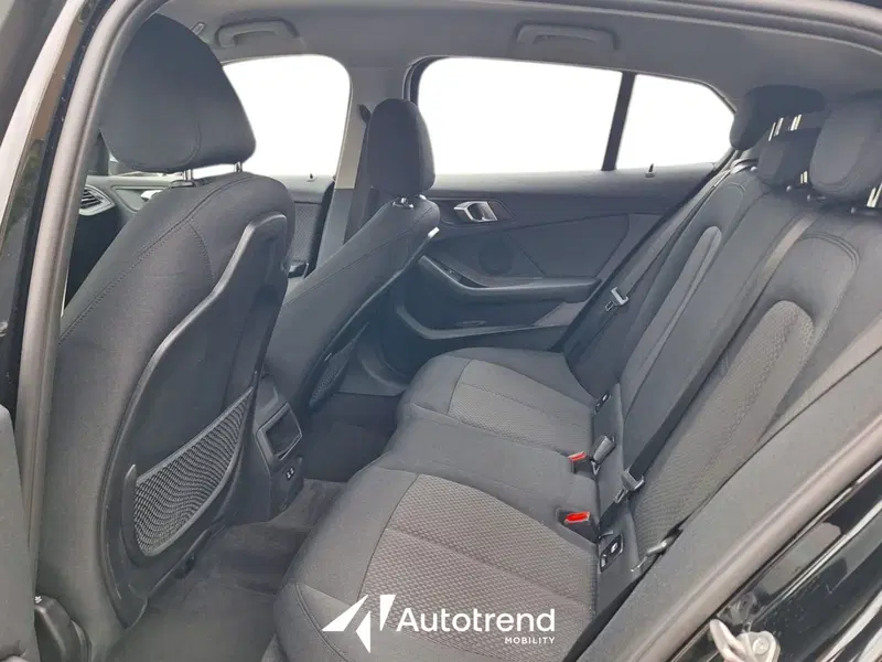 BMW Serie 1 5p. usata a Bari (12)