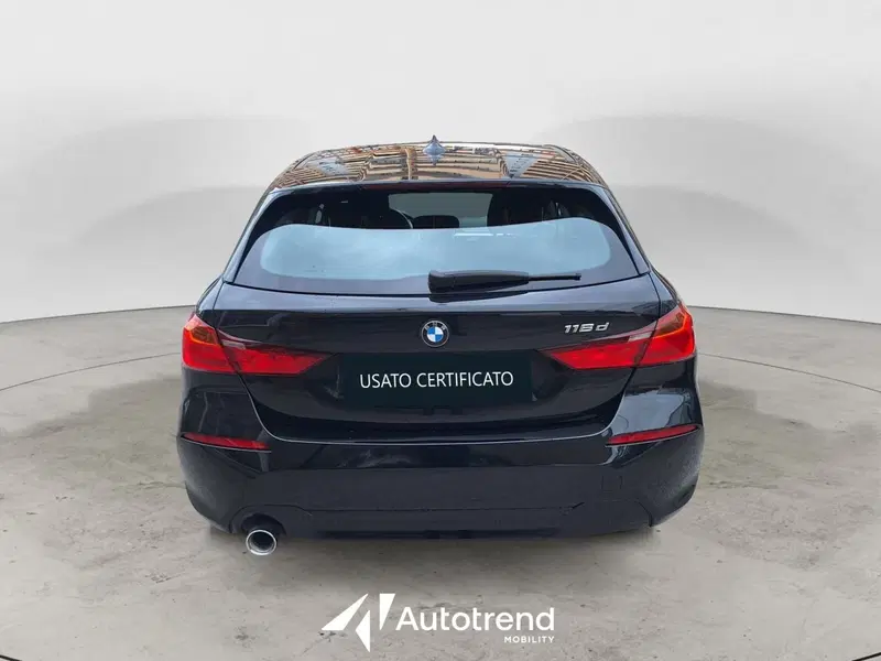 BMW Serie 1 5p. usata a Bari (4)