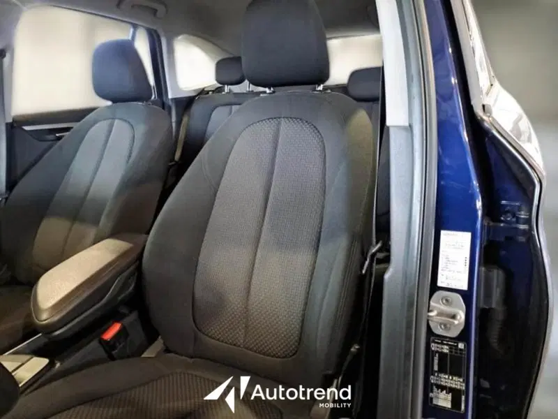 BMW X1 usata a Bari (6)