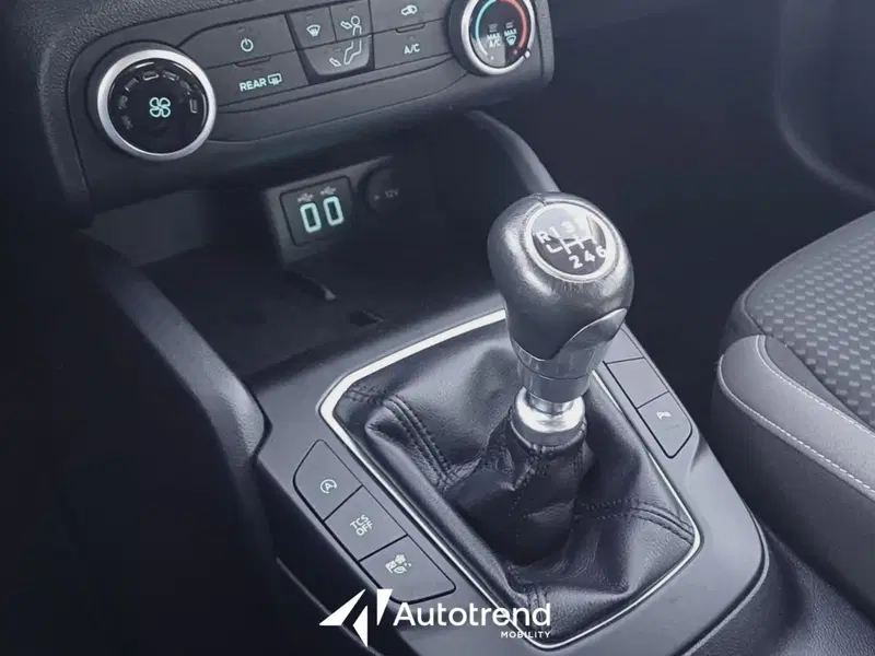 Ford Focus usata a Bari (11)