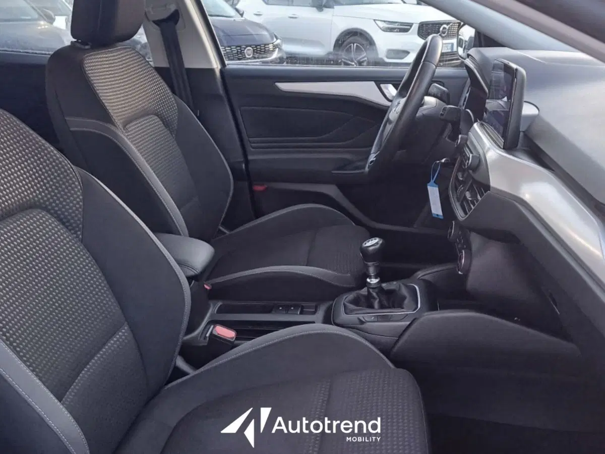 Ford Focus usata a Bari (6)