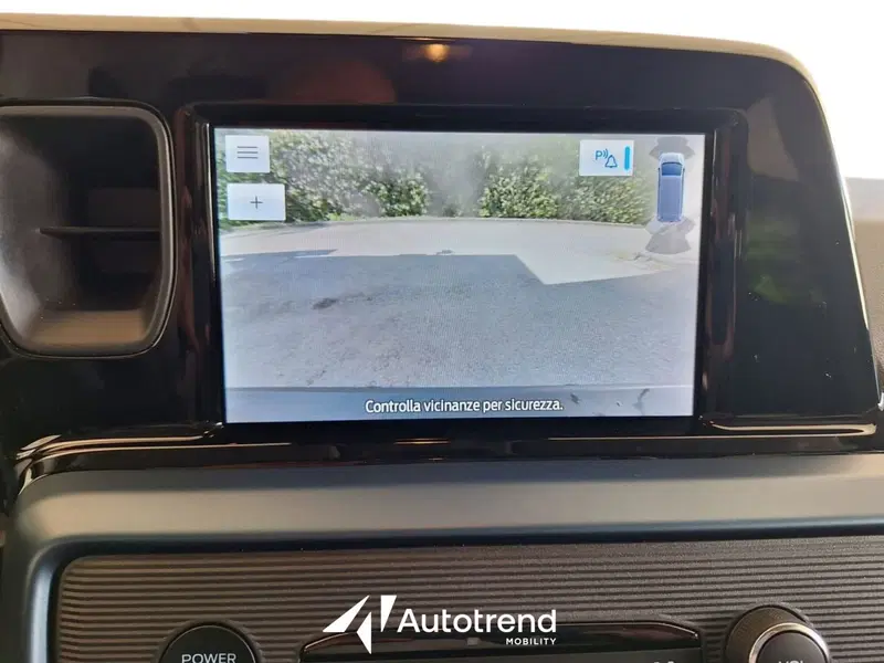 Ford Tourneo Courier usata a Bari (13)