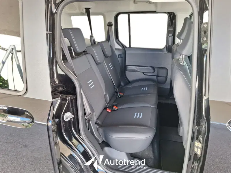 Ford Tourneo Courier usata a Bari (14)