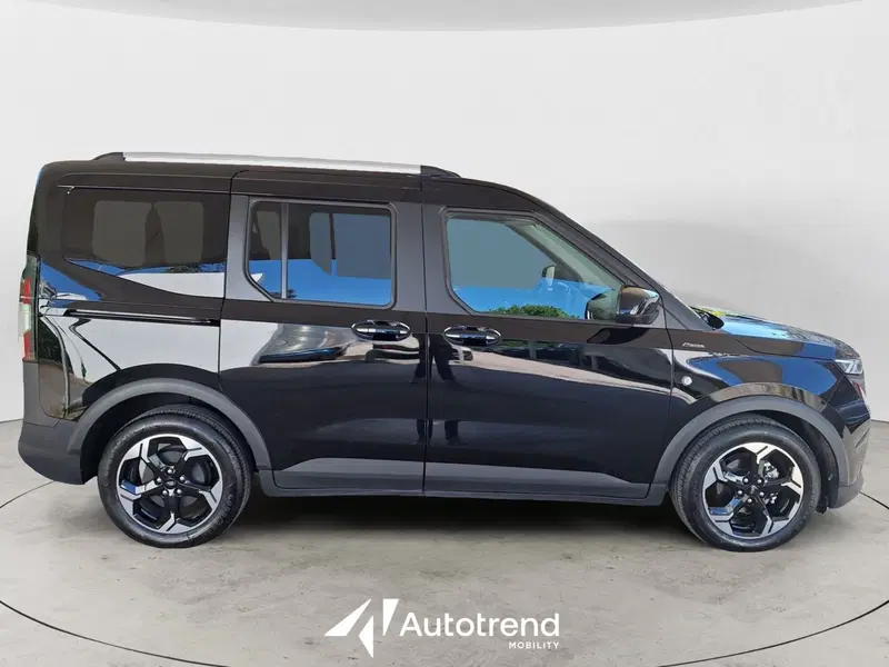Ford Tourneo Courier usata a Bari (5)