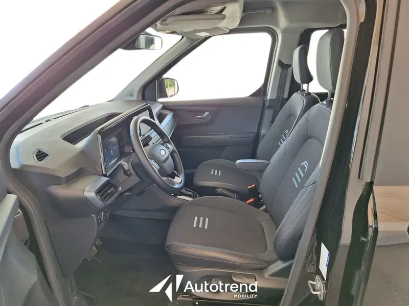 Ford Tourneo Courier usata a Bari (6)