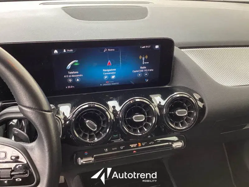 Mercedes-Benz GLA SUV usata a Bari (11)