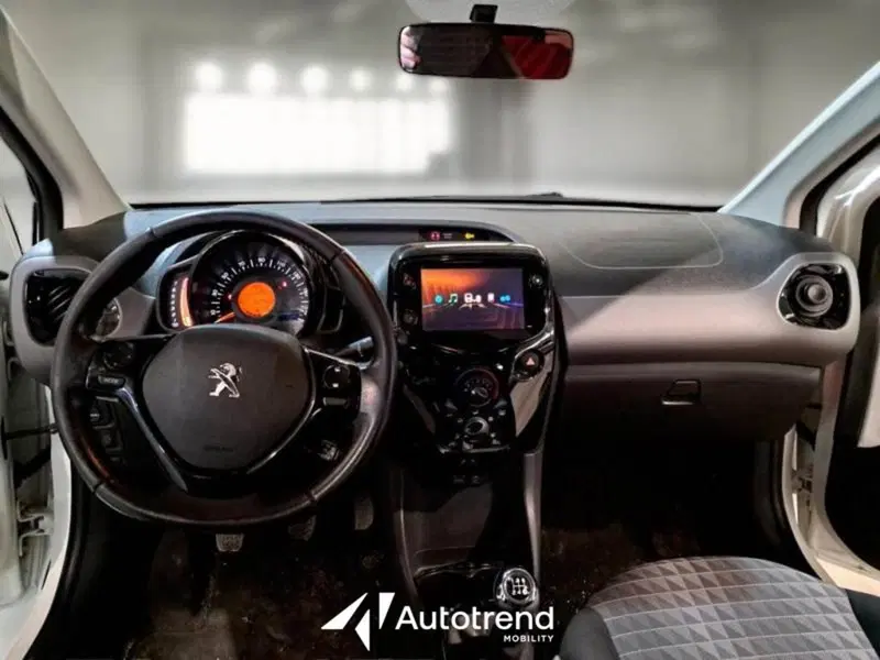 Peugeot 108 usata a Bari (7)