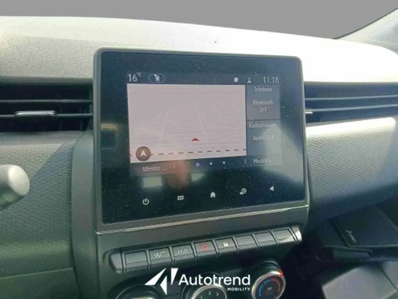 Renault Clio usata a Bari (12)