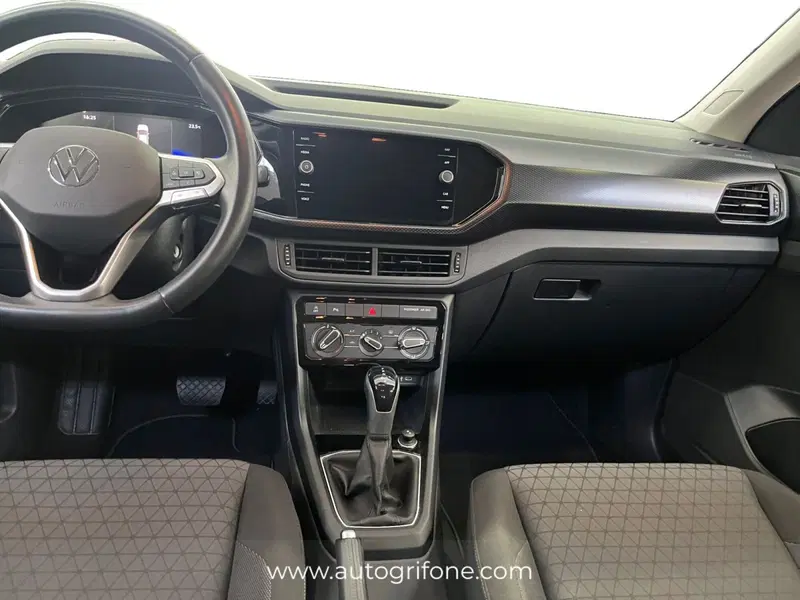 Volkswagen T-Cross usata a Modena (11)
