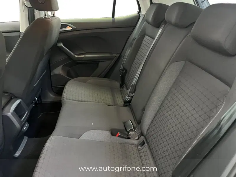 Volkswagen T-Cross usata a Modena (13)