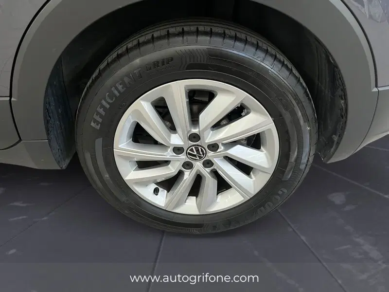 Volkswagen T-Cross usata a Modena (14)