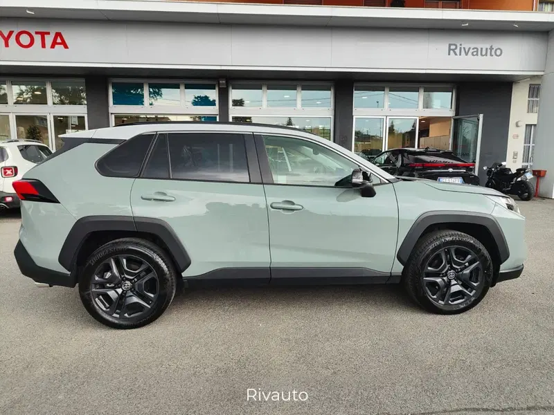 Toyota Rav4 usata a Como (11)