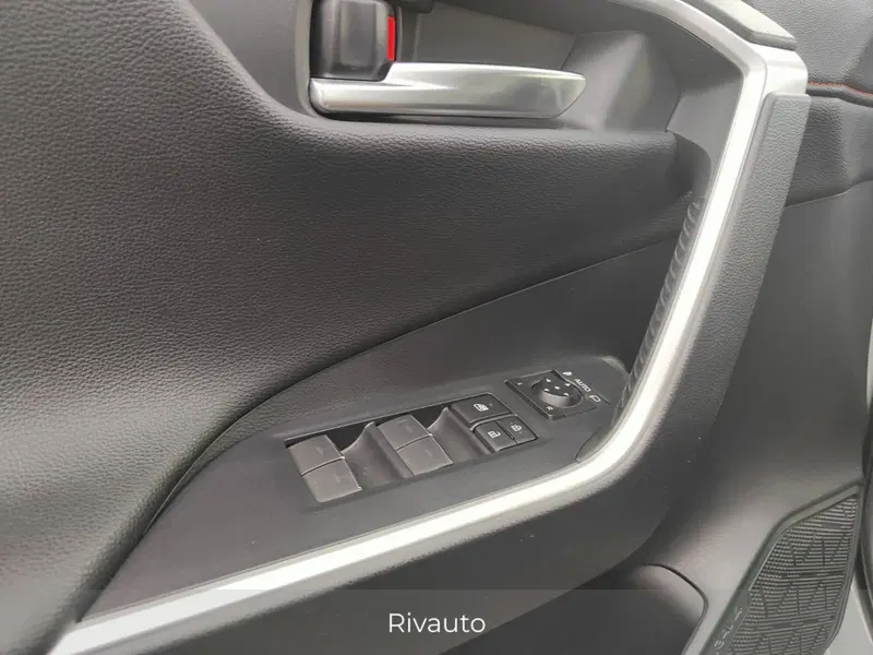 Toyota Rav4 usata a Como (16)