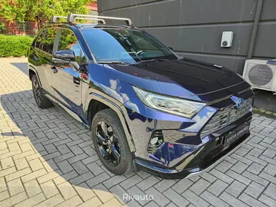 Toyota Rav4 HV (218CV) E-CVT 2WD Style del 2021 usata a Erba