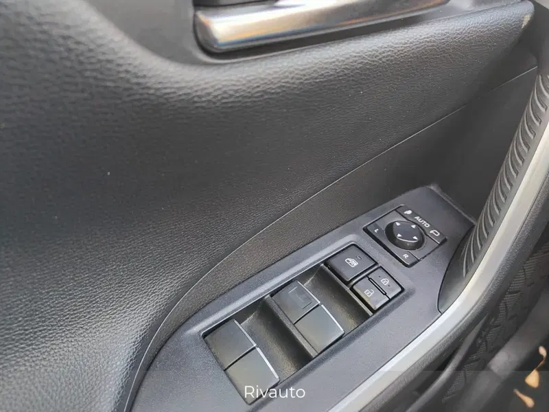 Toyota Rav4 usata a Como (17)