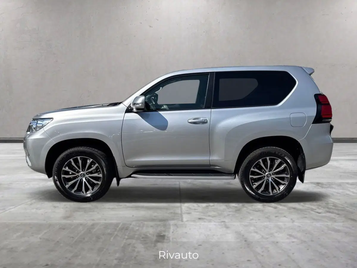 Toyota Land Cruiser usata a Como (3)