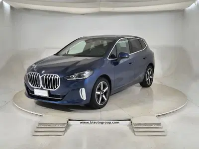 BMW Serie 2 Active Tourer 218d  Luxury auto del 2024 usata a Settimo Torinese