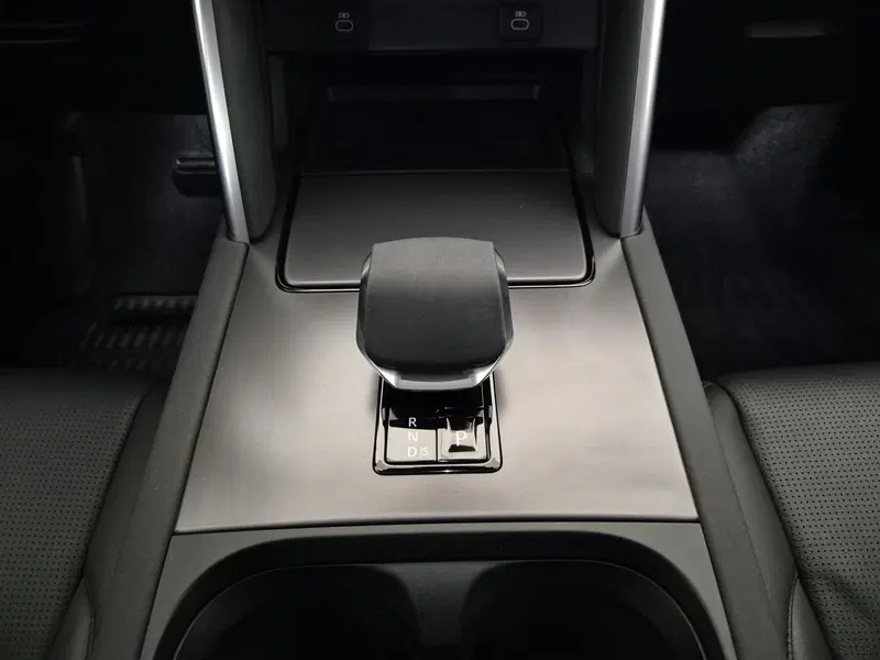 Land Rover Discovery Sport usata a Torino (10)