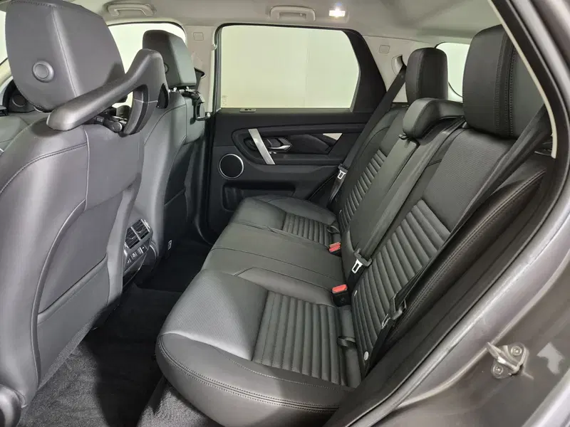 Land Rover Discovery Sport usata a Torino (5)