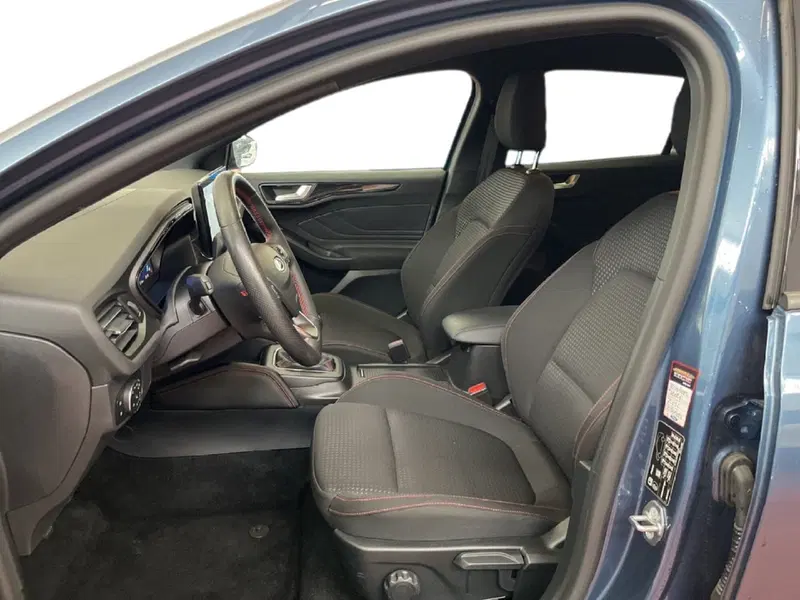 Ford Focus Station Wagon usata a Torino (10)