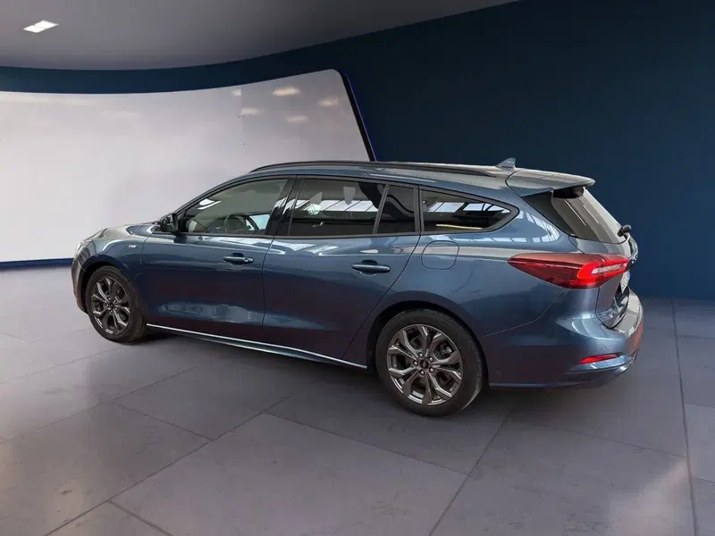 Ford Focus Station Wagon usata a Torino (4)