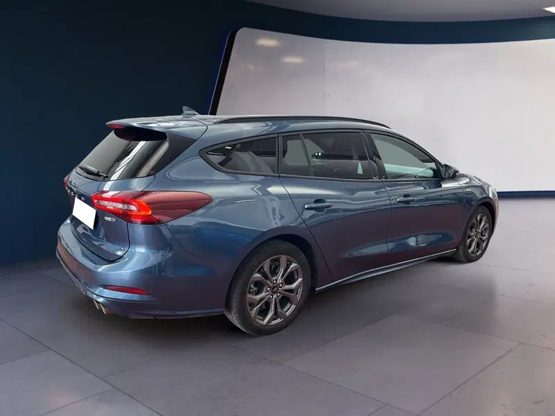 Ford Focus Station Wagon usata a Torino (6)