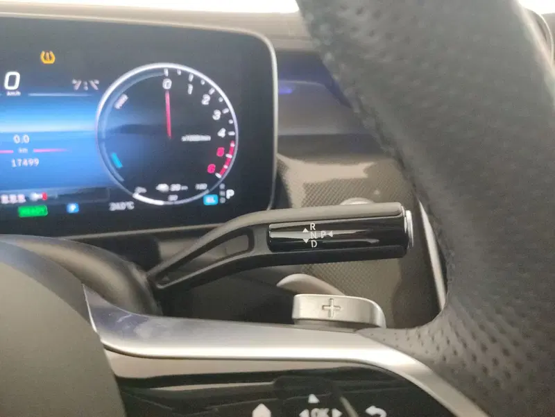Mercedes-Benz GLC SUV usata  (9)