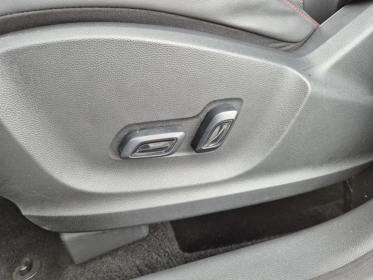Mg ZS usata  (19)