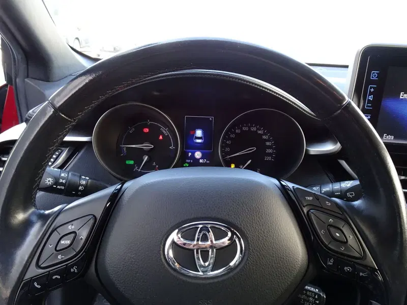 Toyota Toyota C-HR usata a Padova (13)