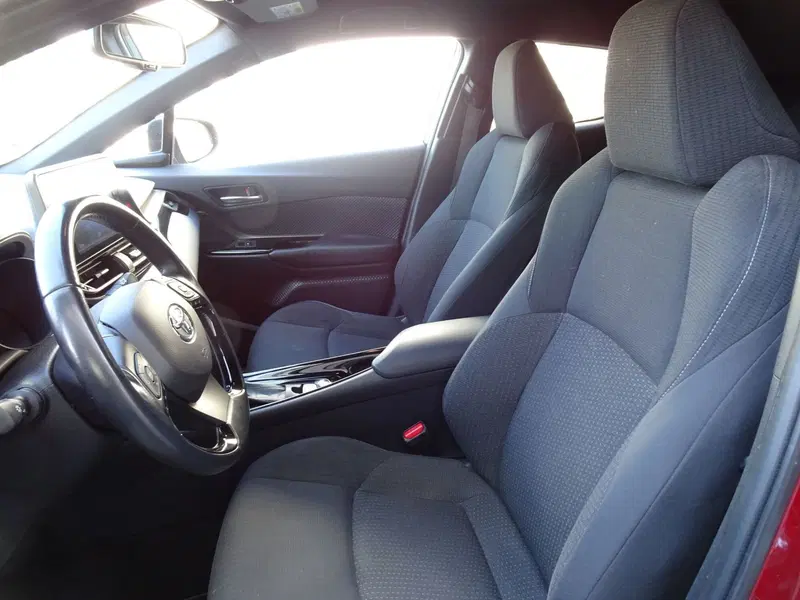 Toyota Toyota C-HR usata a Padova (9)