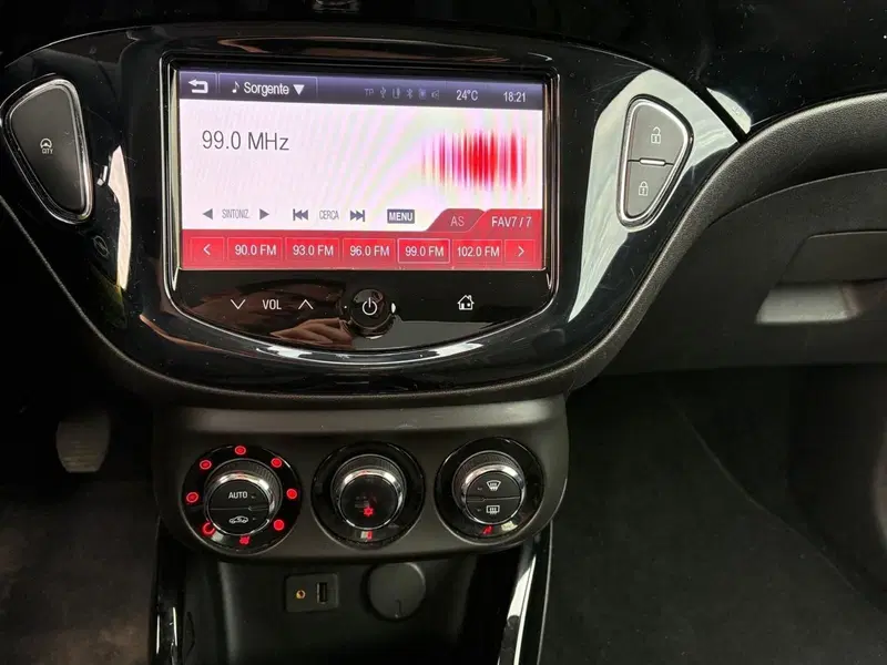 Opel Adam usata a Prato (13)