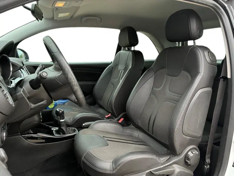 Opel Adam usata a Prato (8)