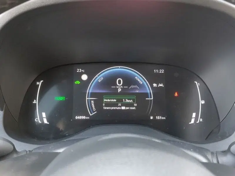 Toyota Yaris Cross usata a Cagliari (10)