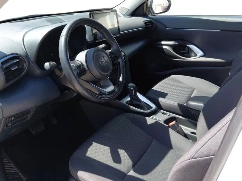Toyota Yaris Cross usata a Cagliari (8)