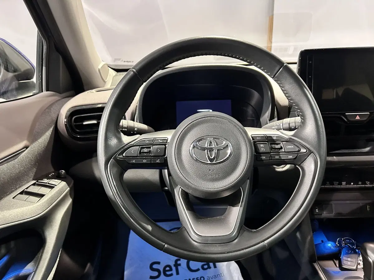 Toyota Yaris Cross usata a Milano (9)
