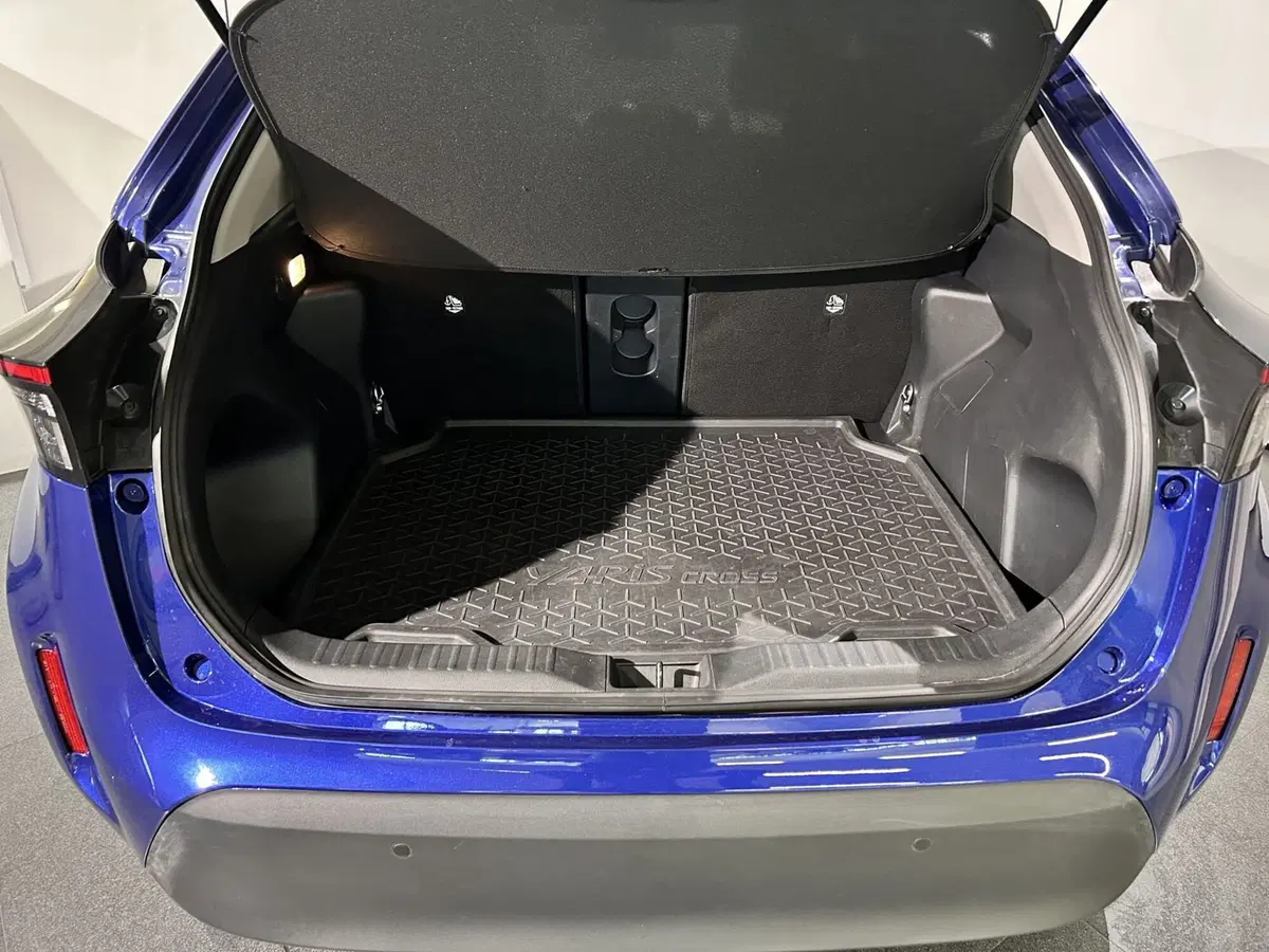 Toyota Yaris Cross usata a Milano (10)