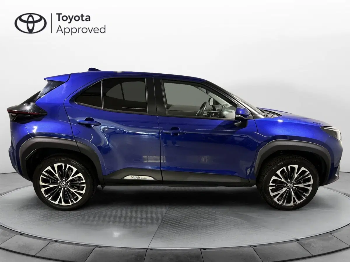 Toyota Yaris Cross usata a Milano (12)