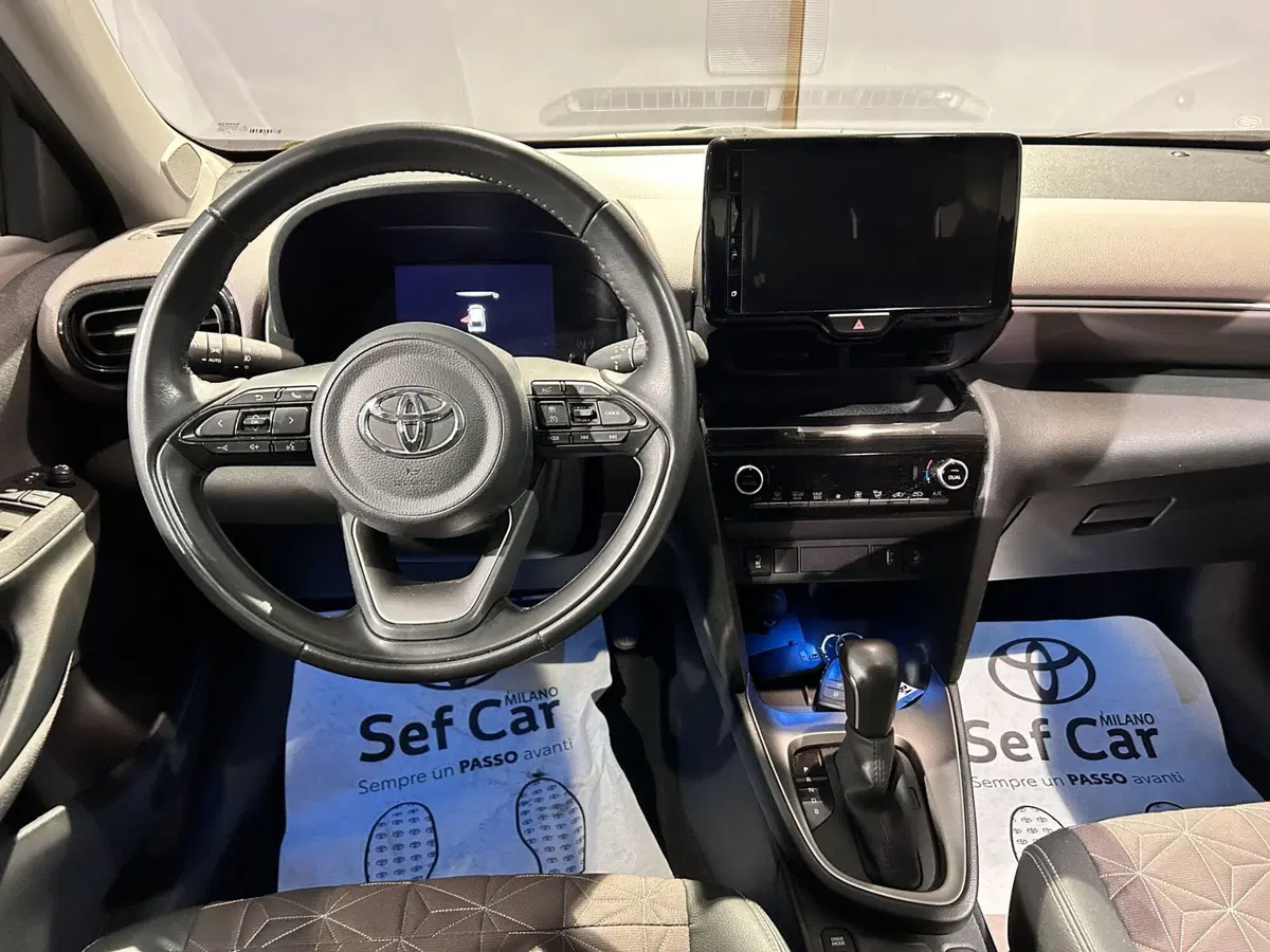 Toyota Yaris Cross usata a Milano (8)