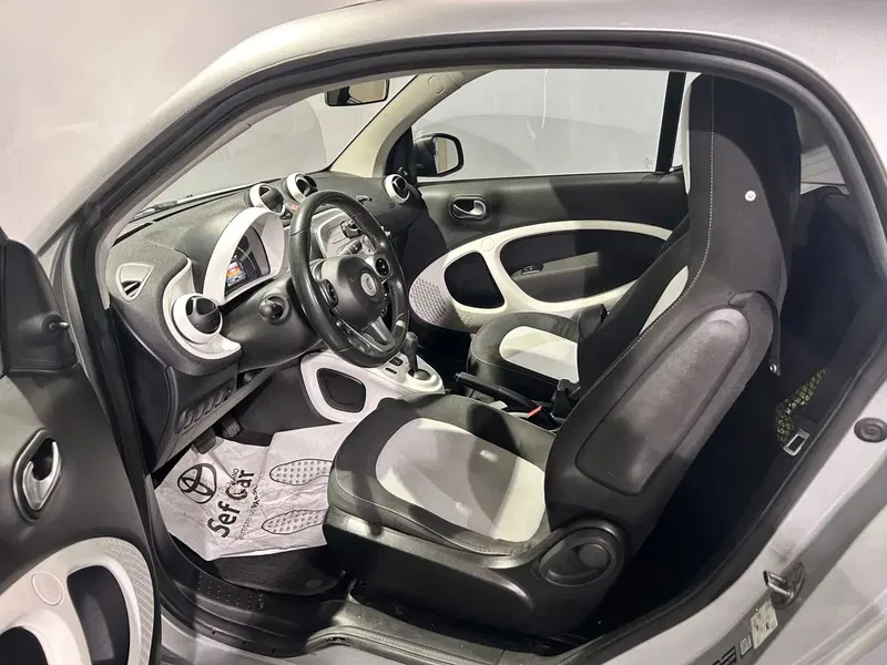 smart Fortwo usata a Milano (15)