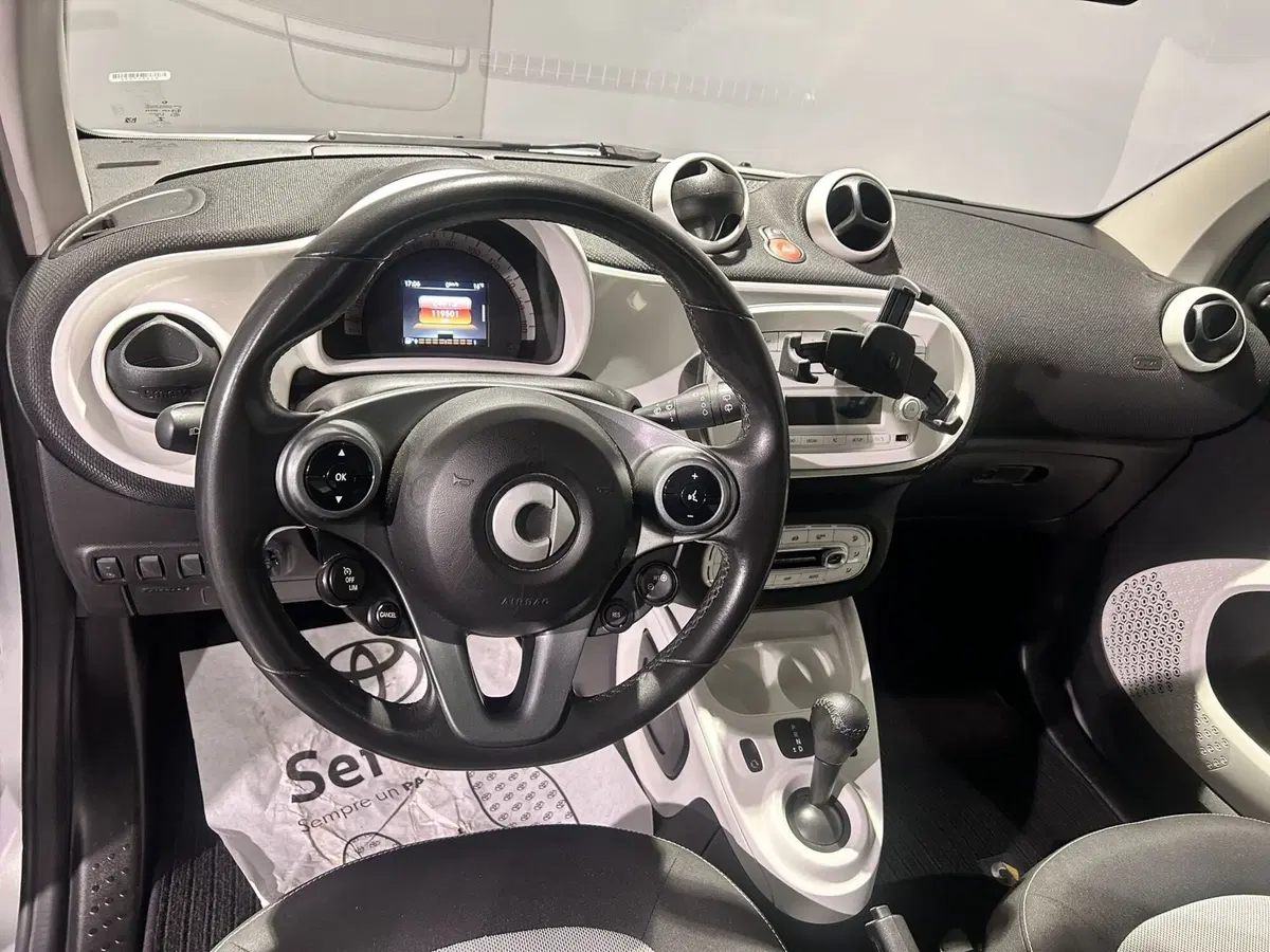 smart Fortwo usata a Milano (9)