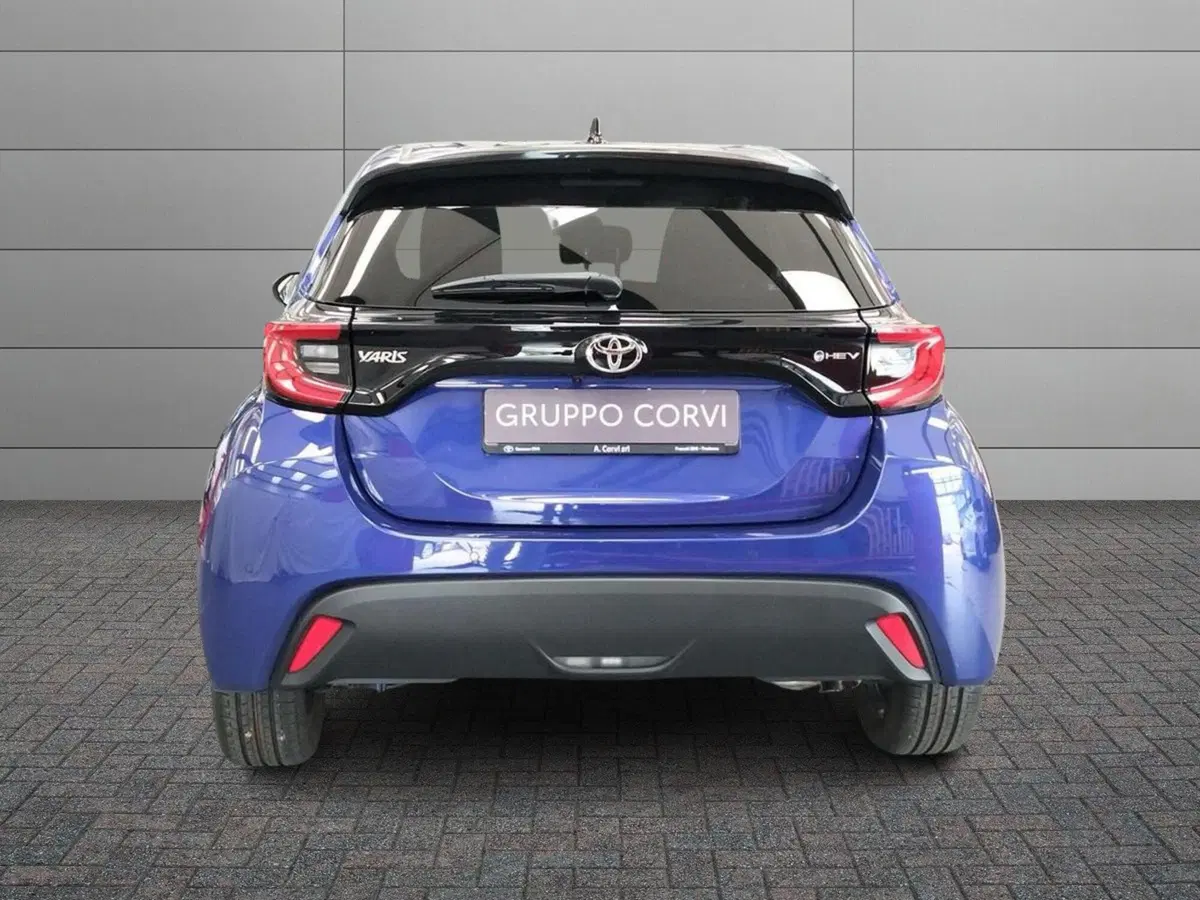 Toyota Yaris usata a Roma (11)