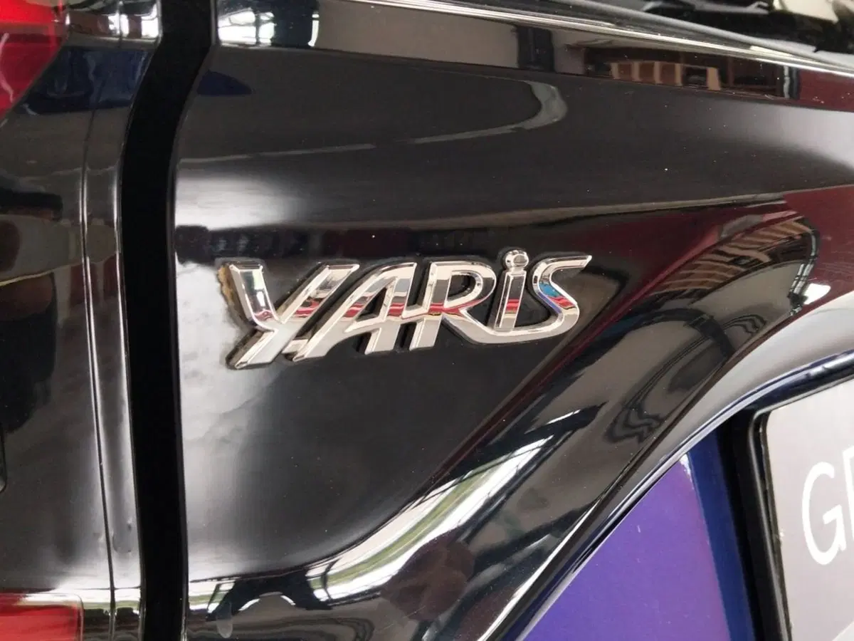 Toyota Yaris usata a Roma (15)