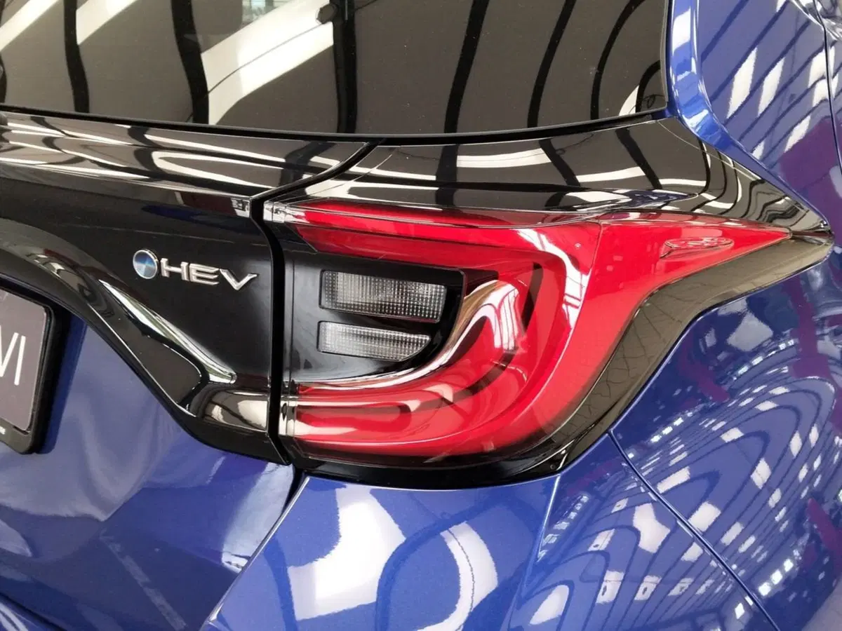 Toyota Yaris usata a Roma (17)