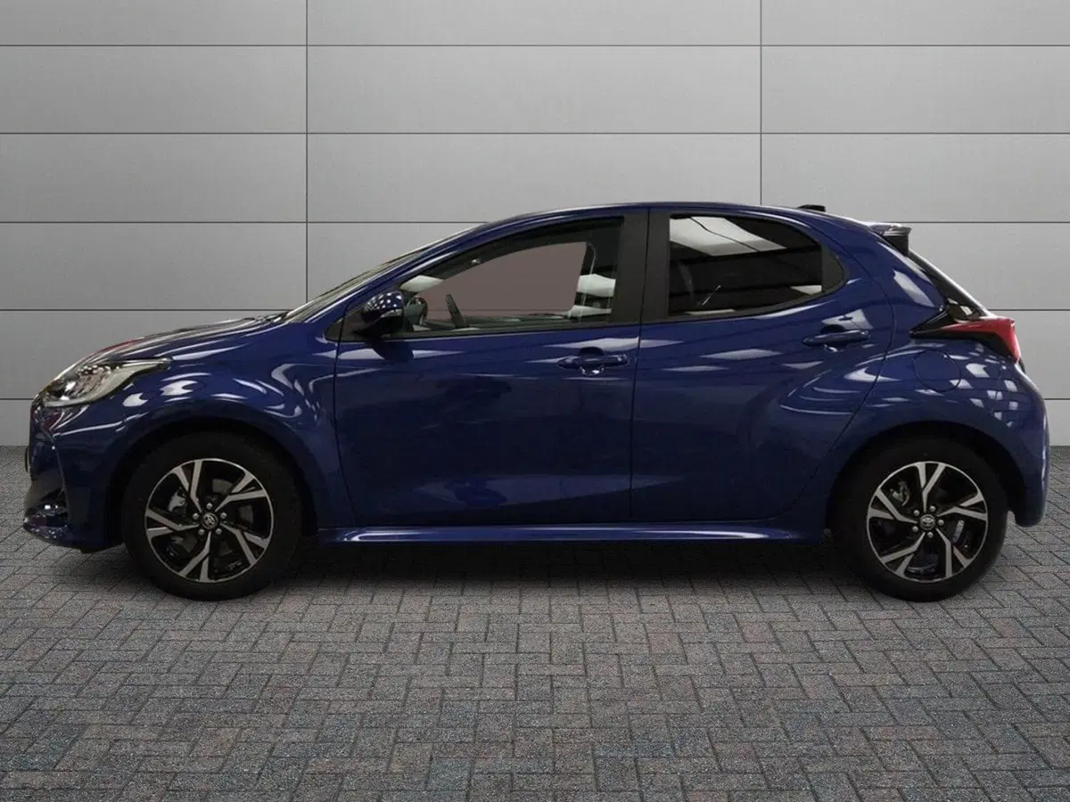 Toyota Yaris usata a Roma (2)