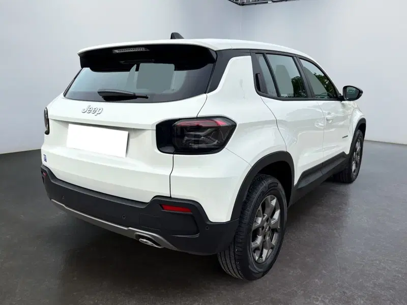 Jeep Avenger usata a Modena (8)